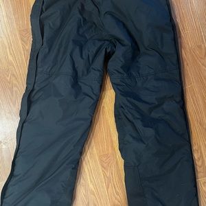 New Mobius black ski pants size 36